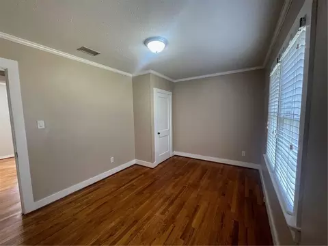 Bedroom - 2950 Riverside Dr, Mobile, AL 36605 photo 9 of 11