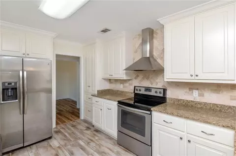 Kitchen - 4082 Dawson Dr, Mobile, AL 36619 photo 1 of 3