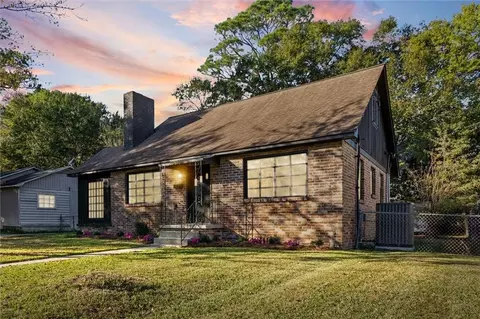 2806 Exter Dr, Mobile, AL 36606