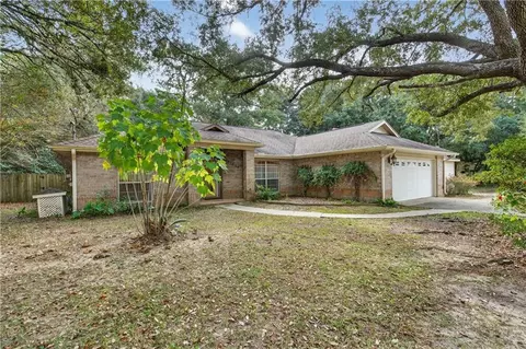 32884 Bay Dr W, Lillian, AL 36549