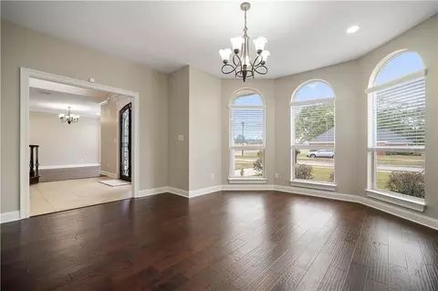 Living - 5533 River Landing Dr, Mobile, AL 36619 photo 4 of 9