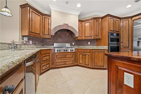 Kitchen - 5533 River Landing Dr, Mobile, AL 36619 photo 1 of 5