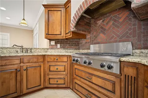 Kitchen - 5533 River Landing Dr, Mobile, AL 36619 photo 3 of 5