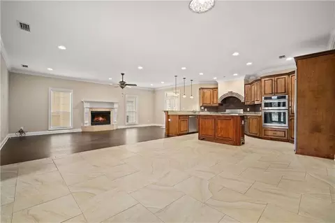 Living - 5533 River Landing Dr, Mobile, AL 36619 photo 5 of 9