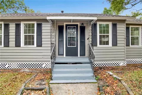 Other - 322 2nd St, Chickasaw, AL 36611 photo 1 of 6