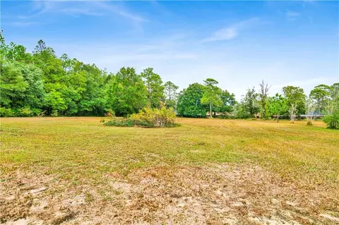 Exterior - 7820 Fordham Rd, Mobile, AL 36619 photo 10 of 10