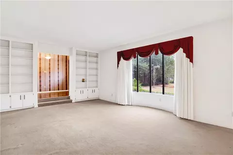 Living - 7820 Fordham Rd, Mobile, AL 36619 photo 1 of 17