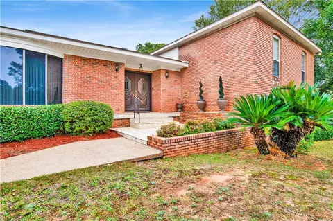 Exterior - 7820 Fordham Rd, Mobile, AL 36619 photo 2 of 10