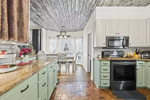 Kitchen - 1291 Carson Rd W, Mobile, AL 36695 photo 1 of 4