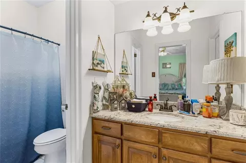 Bath - 1291 Carson Rd W, Mobile, AL 36695 photo 3 of 3