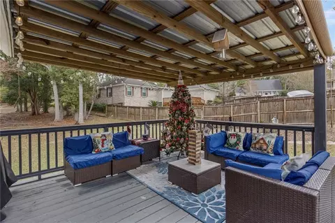 Exterior - 1291 Carson Rd W, Mobile, AL 36695 photo 6 of 7