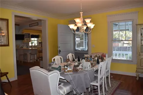 Dining - 3699 Dawes Rd, Mobile, AL 36695 photo 2 of 2