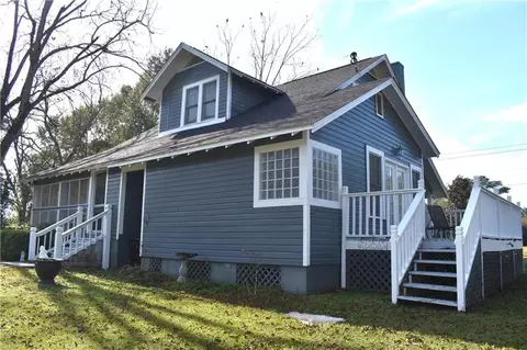 Exterior - 3699 Dawes Rd, Mobile, AL 36695 photo 5 of 11