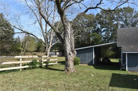 Exterior - 3699 Dawes Rd, Mobile, AL 36695 photo 6 of 11
