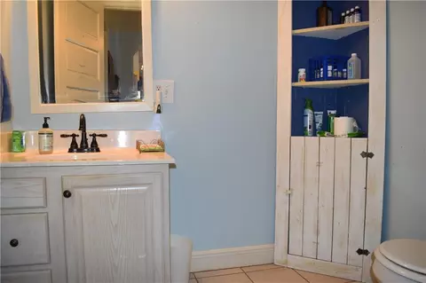 Bath - 3699 Dawes Rd, Mobile, AL 36695 photo 1 of 4