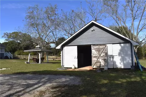 Exterior - 3699 Dawes Rd, Mobile, AL 36695 photo 11 of 11