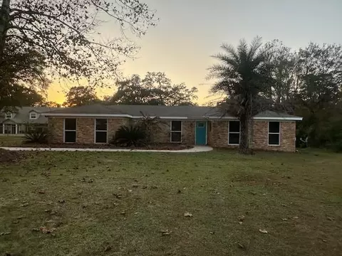 11220 Queens Way, Theodore, AL 36582