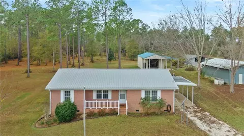 34451 Lee Rd, Robertsdale, AL 36567