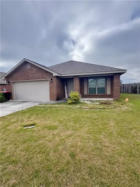 8131 Colleton Dr S, Semmes, AL 36575