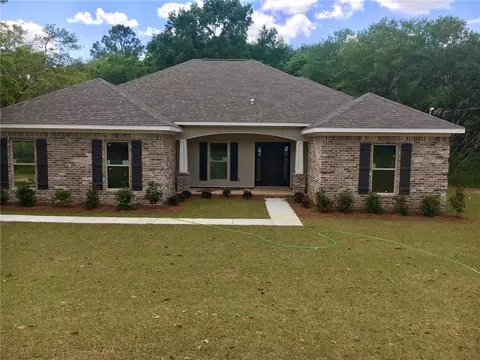 11670 Waterford Dr, Irvington, AL 36544