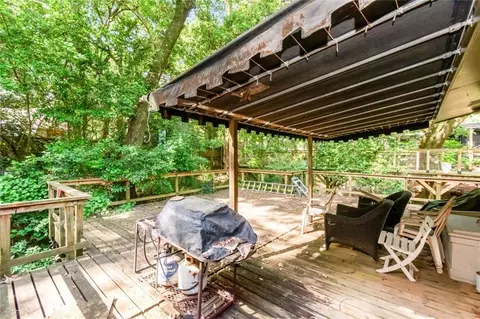Exterior - 21 Provident Ln, Mobile, AL 36608 photo 5 of 9