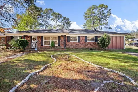 50 Maury Dr, Mobile, AL 36606