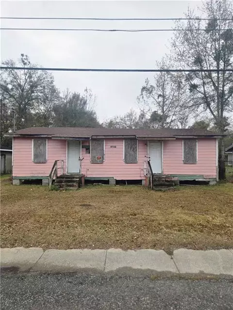 1811 Butler St, Mobile, AL 36617