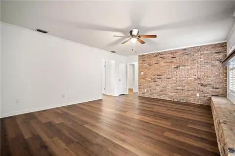 Living - 1586 Regency Dr, Mobile, AL 36693 photo 2 of 4