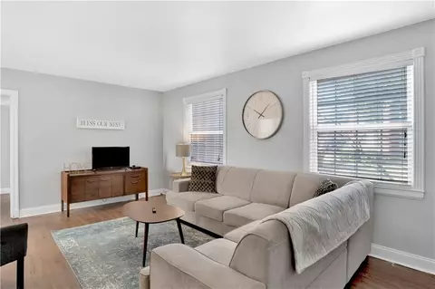 Living - 214 Upham St #7A, Mobile, AL 36607 photo 1 of 2