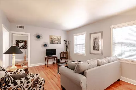 Living - 214 Upham St #7C, Mobile, AL 36607 photo 1 of 4