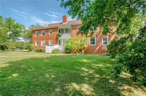 214 Upham St #7C, Mobile, AL 36607