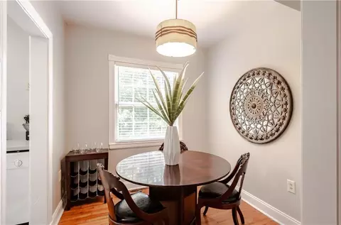 Dining - 214 Upham St #7C, Mobile, AL 36607 photo 2 of 3