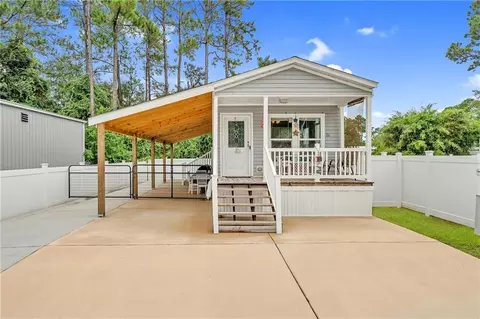 297 Buena Vista Cir, Lillian, AL 36549