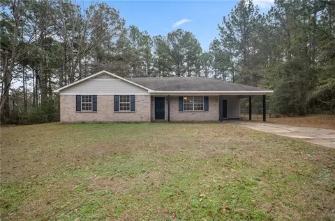 7676 Walter Tanner Rd, Wilmer, AL 36587