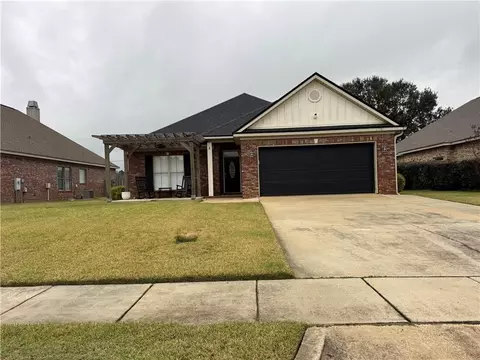 27365 Yorkshire Dr, Loxley, AL 36551