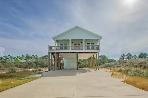 6680 Driftwood Dr, Gulf Shores, AL 36542