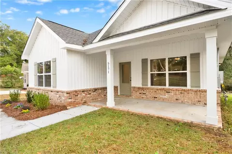 5171 Fairland Dr, Mobile, AL 36619
