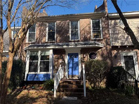 6012 Sussex Dr, Mobile, AL 36608