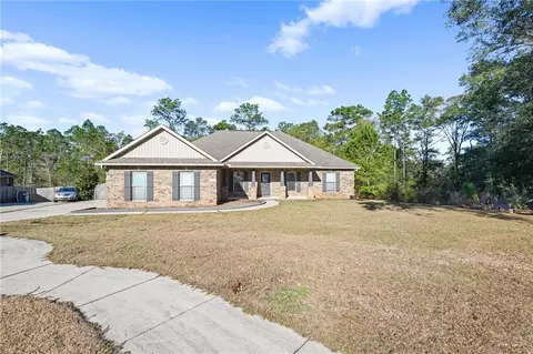 7506 Carlson Ct, Mobile, AL 36619