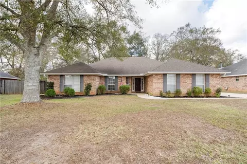 5330 Gamepoint Dr W, Theodore, AL 36582