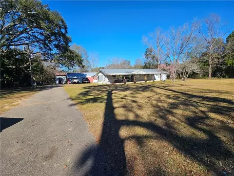 Exterior - 10050 Tanner Williams Rd, Mobile, AL 36608 photo 13 of 17