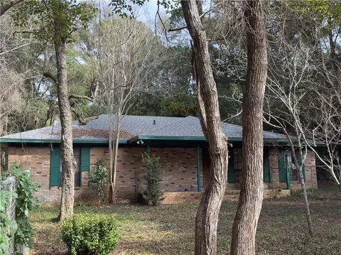167 Laurel Ave, Fairhope, AL 36532