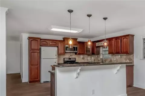 Kitchen - 4956 Ringold Dr N, Mobile, AL 36693 photo 1 of 8