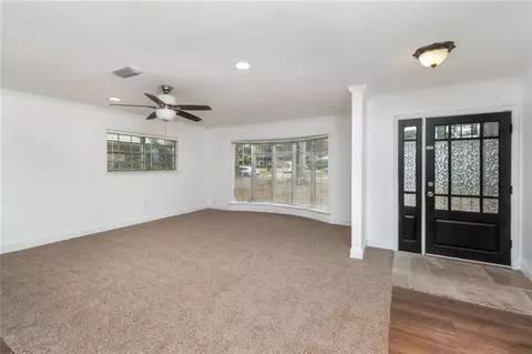 Living - 4956 Ringold Dr N, Mobile, AL 36693 photo 2 of 6