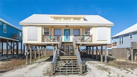 2322 Island Shores Dr, Dauphin Island, AL 36528