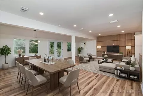 Living - 421 Mcqueen Ave, Mobile, AL 36609 photo 8 of 12