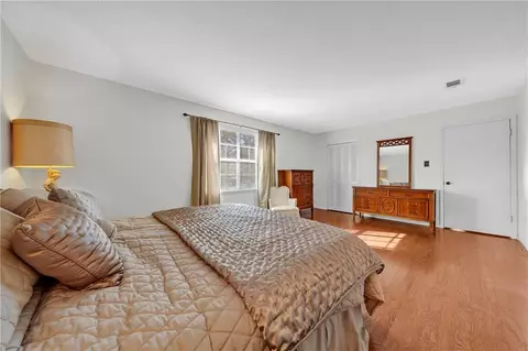 Bedroom - 11804 Ormond Rd, Moss Point, MS 39562 photo 4 of 4