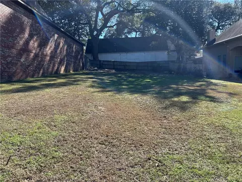 0 Hilltop Dr, Mobile, AL 36608