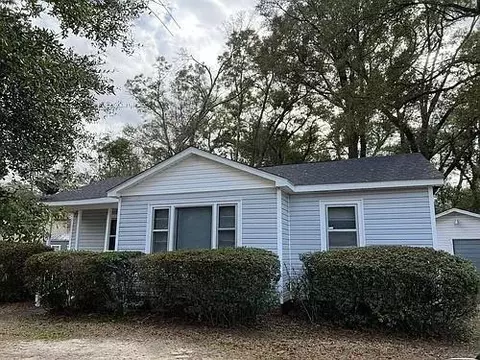 2375 Buena Dr S, Mobile, AL 36605