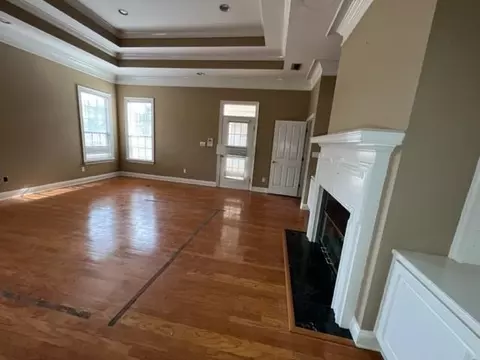 Living - 1145 Dominion Dr E, Mobile, AL 36695 photo 10 of 10
